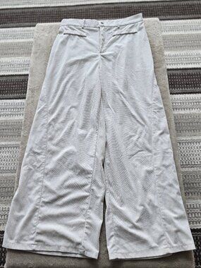 Wide leg/cuff XL Veloura (like) corduroy trendy pants